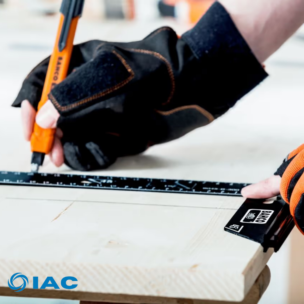BAHCO 9045-B-300 – CARPENTER SQUARE WITH STEEL BLADE 300 MM